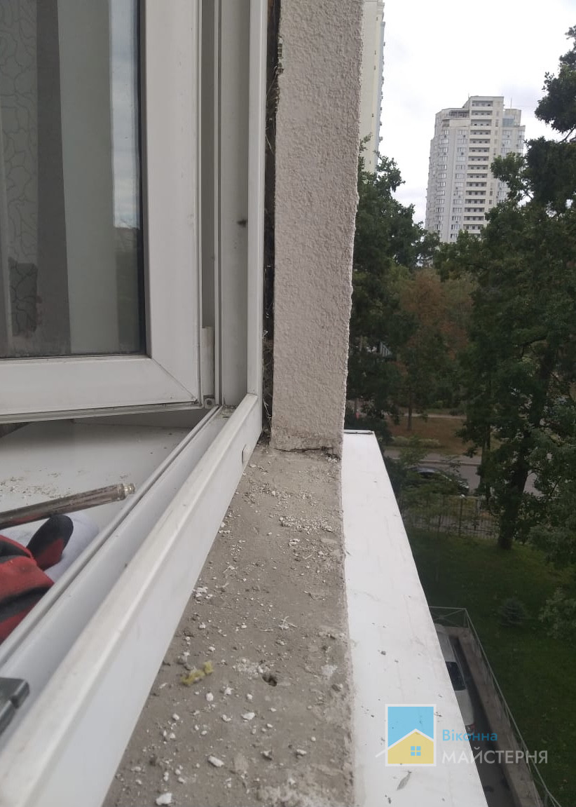 Герметизація вікон та заміна відливу