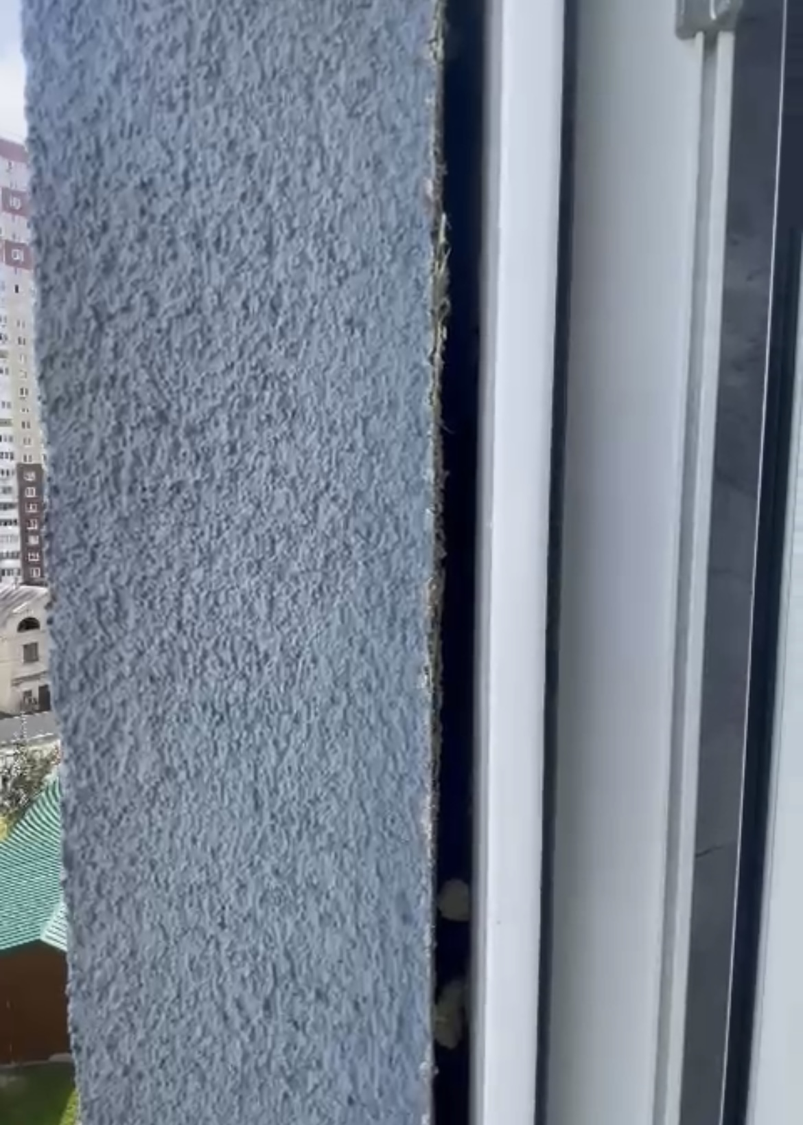 Герметизація вікон та відливу